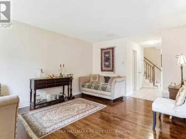 Townhouse for rent in Oakville, Ontario