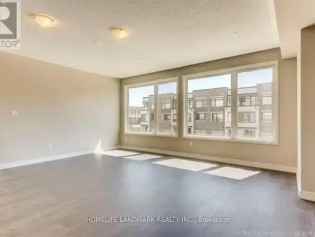 Townhouse for rent in Oakville