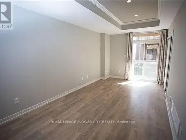 Townhouse for rent in Oakville, Ontario