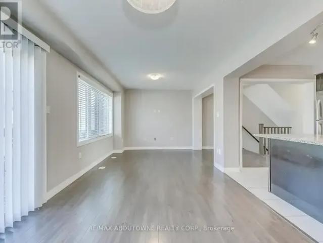 Townhouse for rent in Oakville