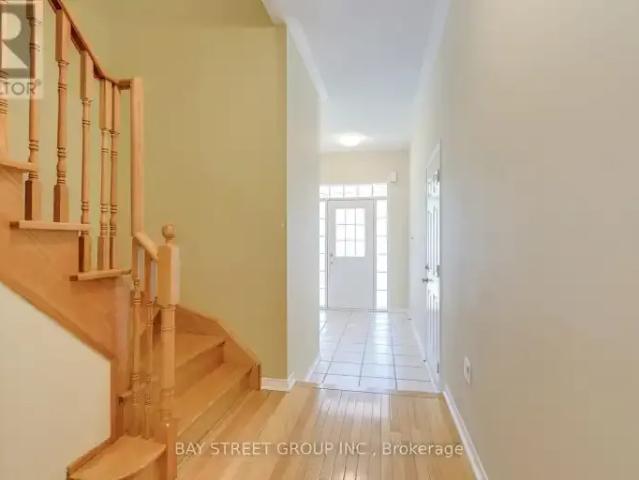 Townhouse for rent in Oakville, Ontario
