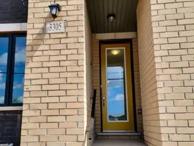 Townhouse for rent in Oakville, Ontario