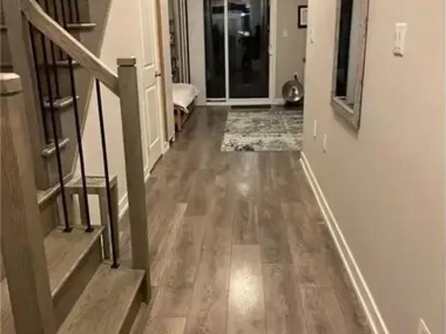 Townhouse for rent in Oakville
