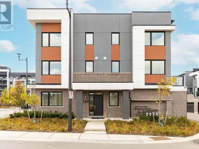 Townhouse for rent in Oakville, Golden Horseshoe