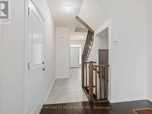 Townhouse for rent in Oakville