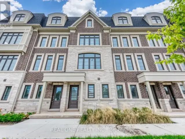 Townhouse for rent in Oakville, Ontario