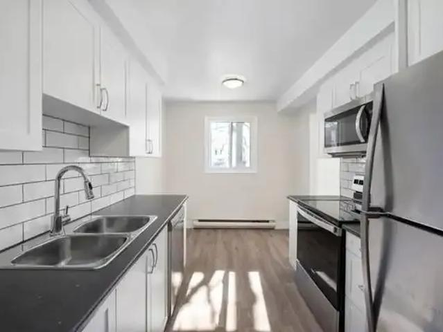 Townhouse for rent in Durham, Ontario