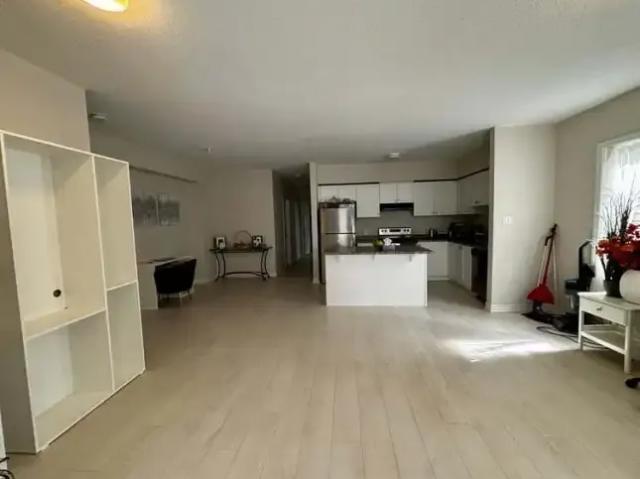 Townhouse for rent in Mulhurst Bay, Ontario