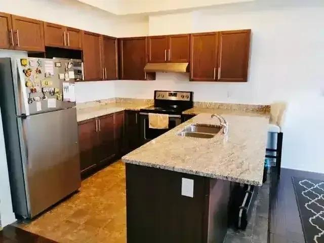 Townhouse for rent in Ottawa