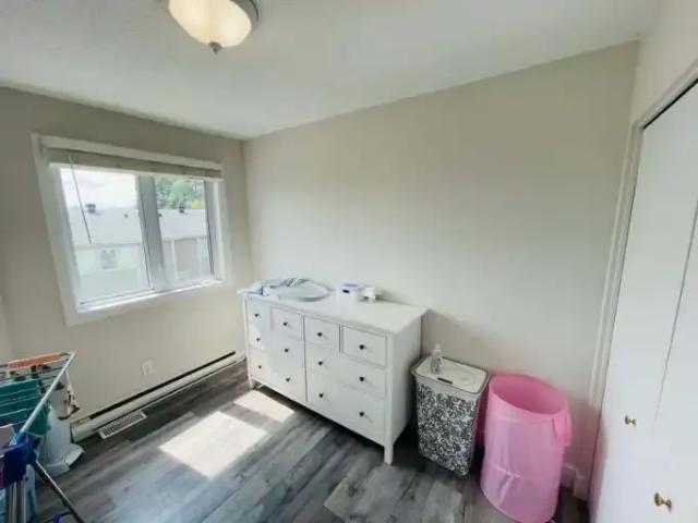 Townhouse for rent in Mulhurst Bay, Ontario