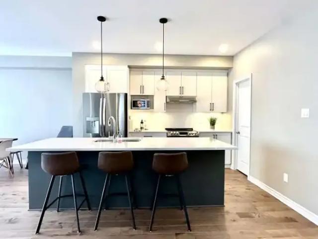 Townhouse for rent in Mulhurst Bay, Ontario