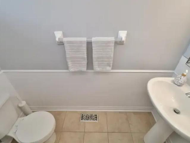 Townhouse for rent in Mulhurst Bay, Ontario