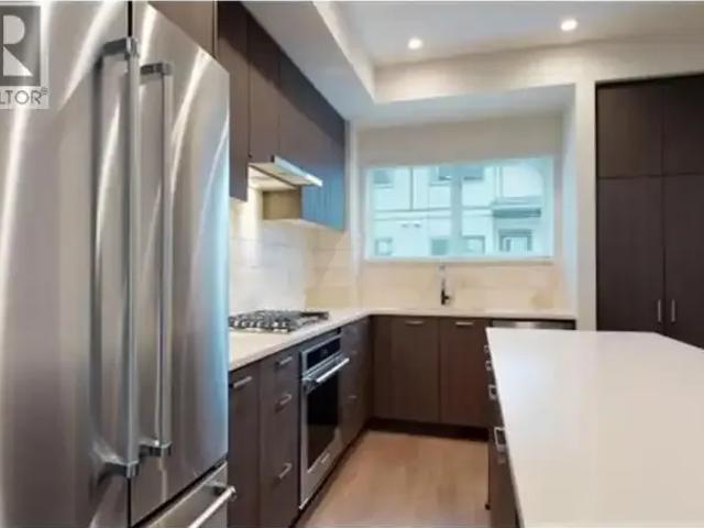 Townhouse for rent in Pitt Meadows, British Columbia