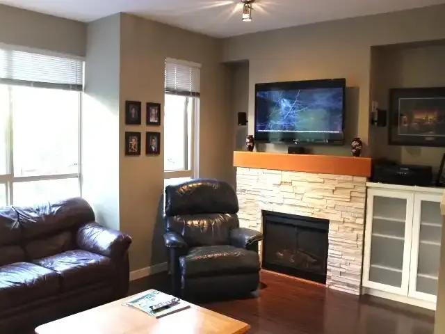 Townhouse for rent in Port Moody, British Columbia