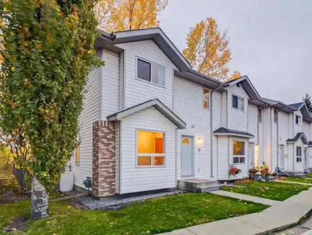 Townhouse for rent in Alberta