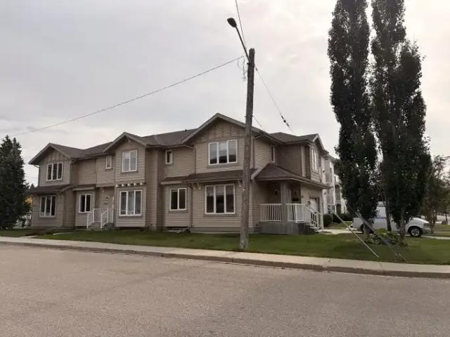 Townhouse for rent in South Hill, City of Red Deer