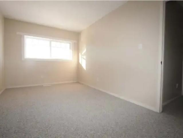 Townhouse for rent in Alberta