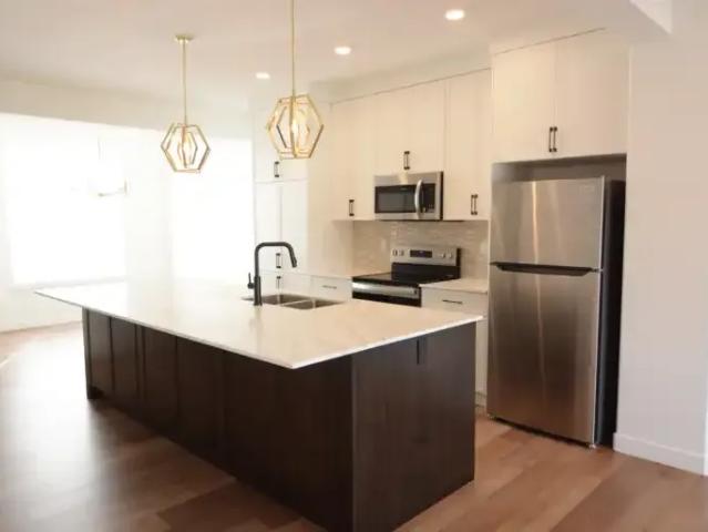 Townhouse for rent in South Hill, City of Red Deer