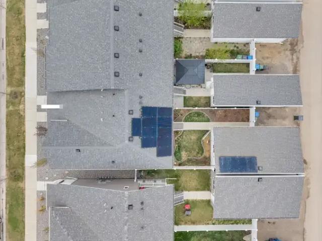 Townhouse for rent in Alberta