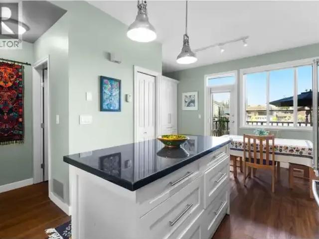 Townhouse for rent in Richmond, British Columbia