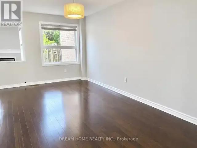 Townhouse for rent in Richmond Hill, Golden Horseshoe
