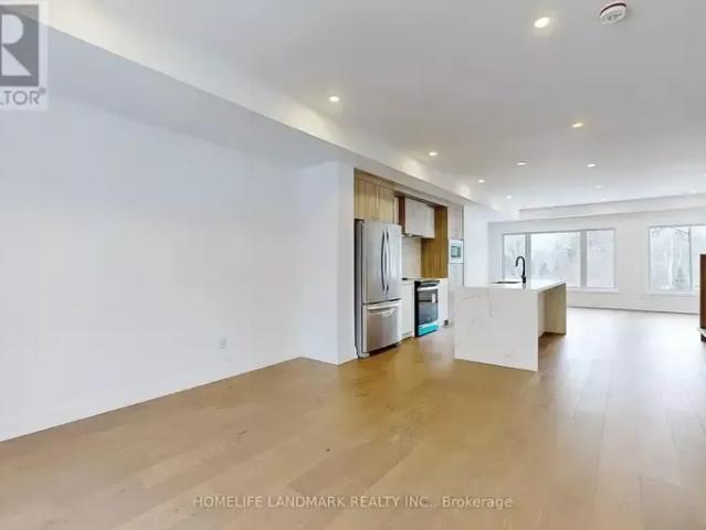 Townhouse for rent in Richmond Hill
