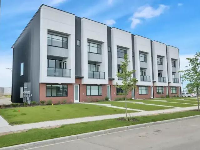 Townhouse for rent in Saint Albert, Alberta