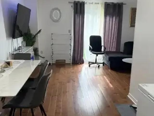 Townhouse for rent in Niagara, Ontario