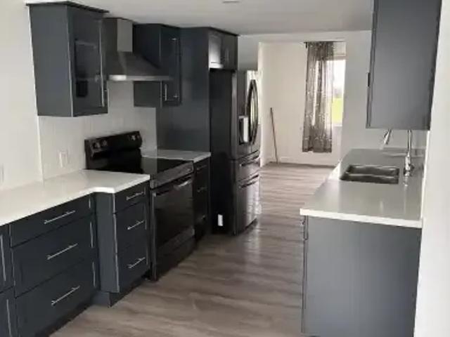 Townhouse for rent in Meridian Heights, Stony Plain