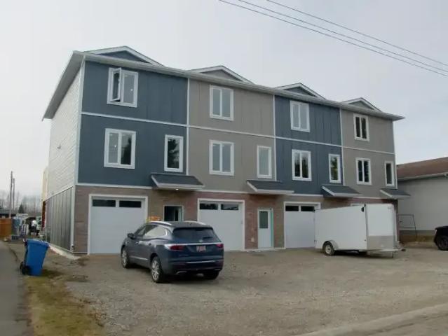 Townhouse for rent in Sundre, Town of Sundre