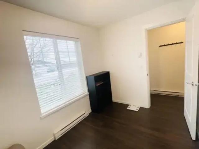 Townhouse for rent in Surrey, British Columbia