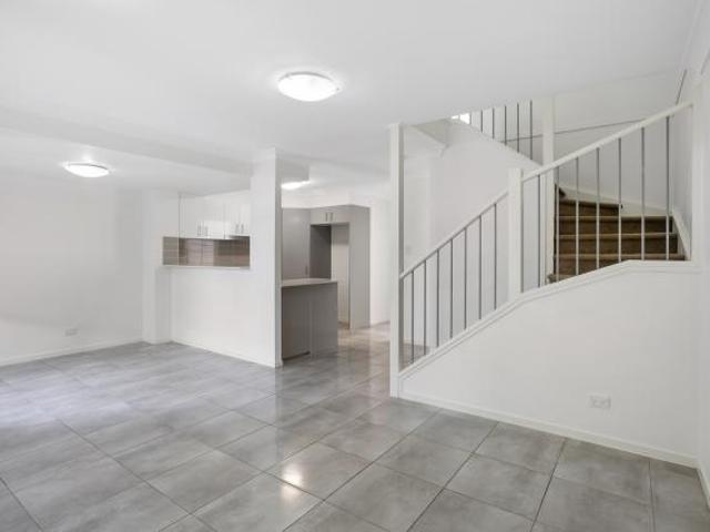 Townhouse for sale in Toombul, Queensland