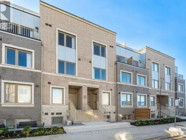 Townhouse for rent in Vaughan Metropolitan Centre, Vaughan