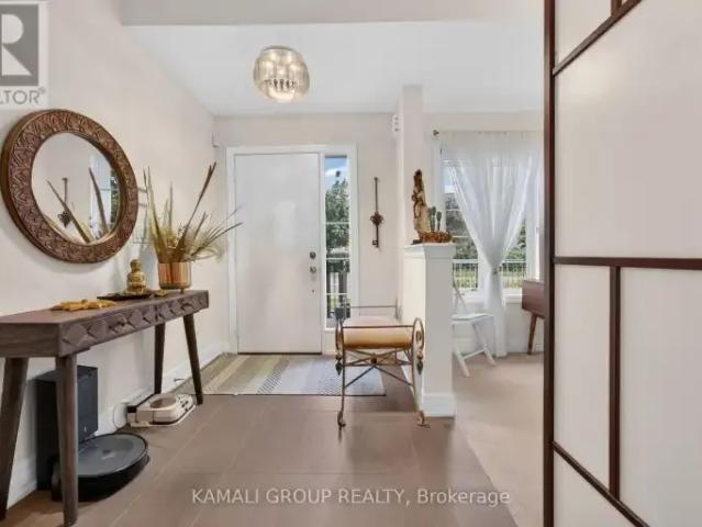 Townhouse for rent in Vaughan, Golden Horseshoe