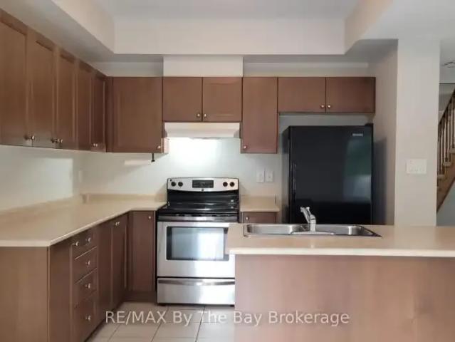 Townhouse for rent in Wasaga Beach, Ontario