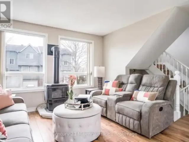 Townhouse for rent in Wasaga Beach, Ontario