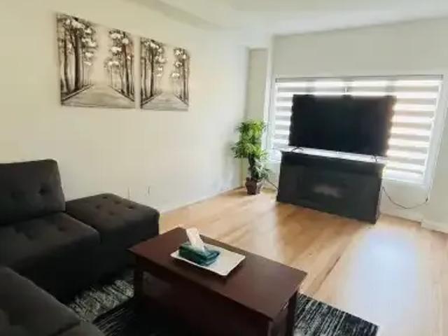 Townhouse for rent in Wasaga Beach, Central Ontario