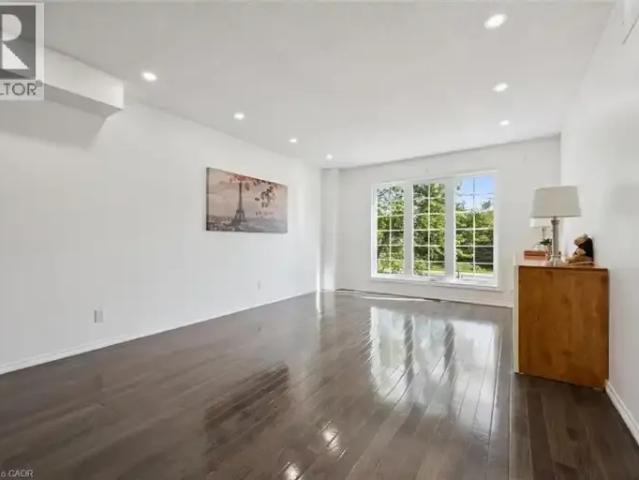 Townhouse for rent in Waterloo, Ontario