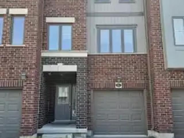 Townhouse for rent in Waterloo, Ontario