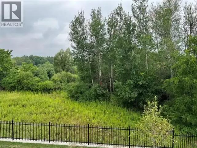 Townhouse for rent in Waterloo, Ontario