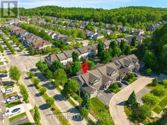 Townhouse for rent in Waterloo, Ontario