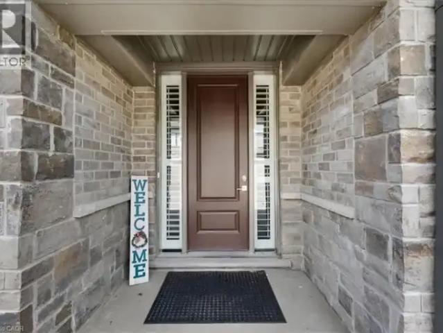 Townhouse for rent in Waterloo, Southwestern Ontario