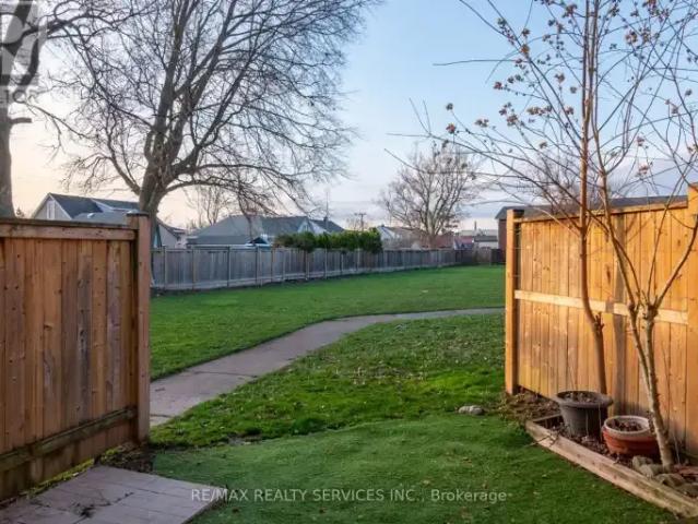 Townhouse for rent in Niagara, Ontario