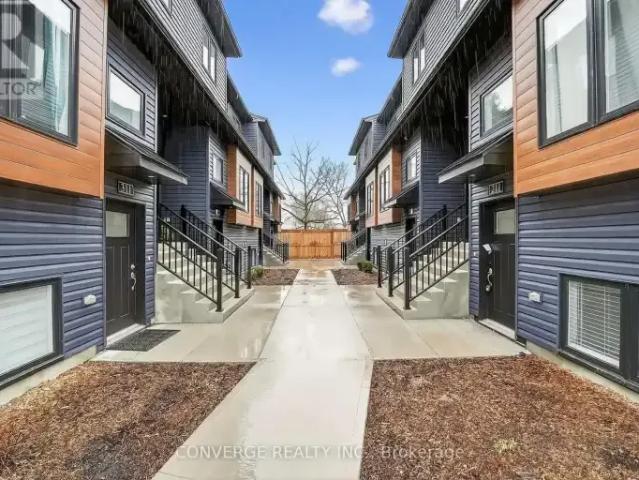 Townhouse for rent in Niagara, Ontario
