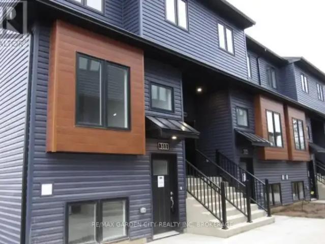 Townhouse for rent in Niagara, Ontario