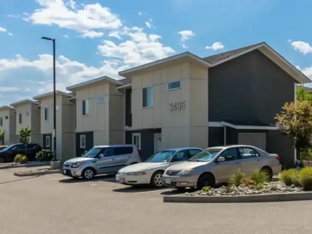 Townhouse for rent in British Columbia