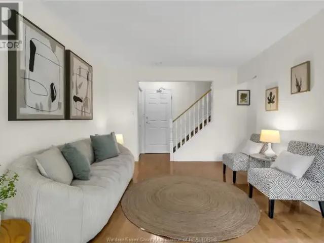 Townhouse for rent in Maidstone, Ontario