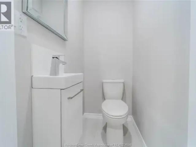 Townhouse for rent in Maidstone, Ontario