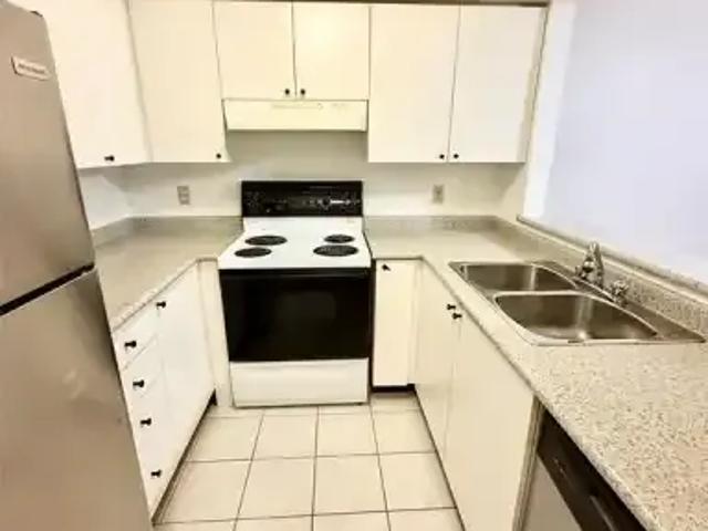 Townhouse for rent in Maidstone, Ontario