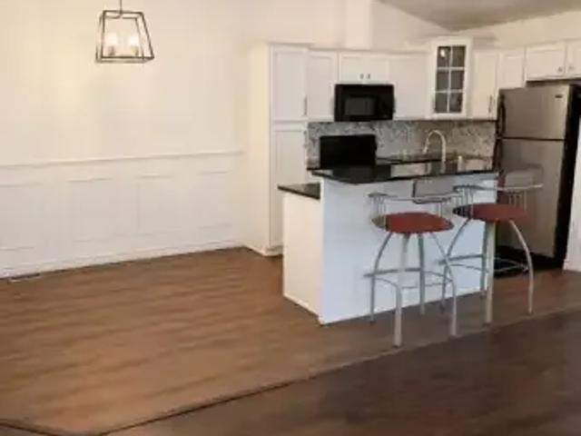 Townhouse for rent in Maidstone, Ontario